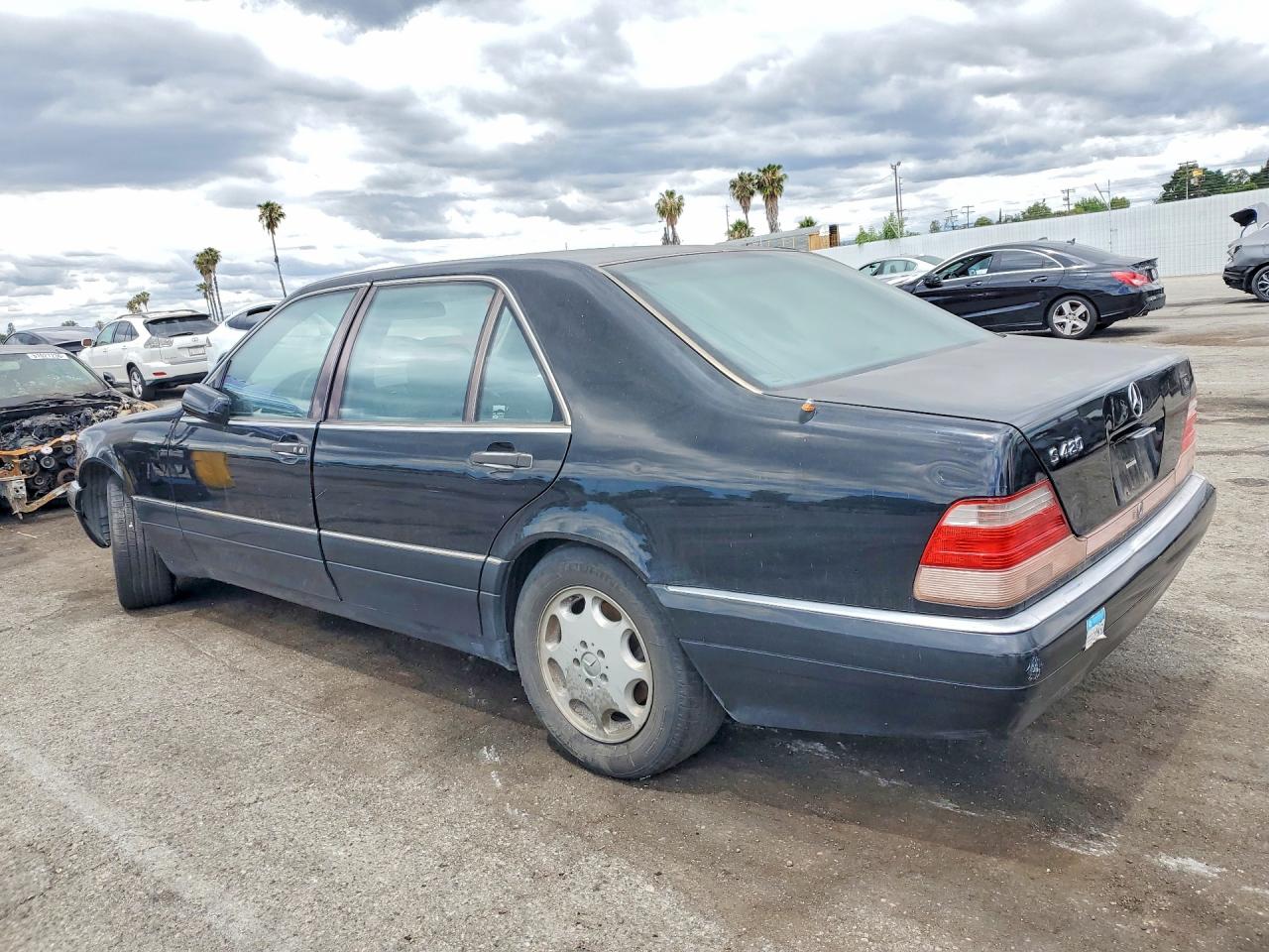 1997 Mercedes-benz S420 Black vin: WDBGA43G2VA367266