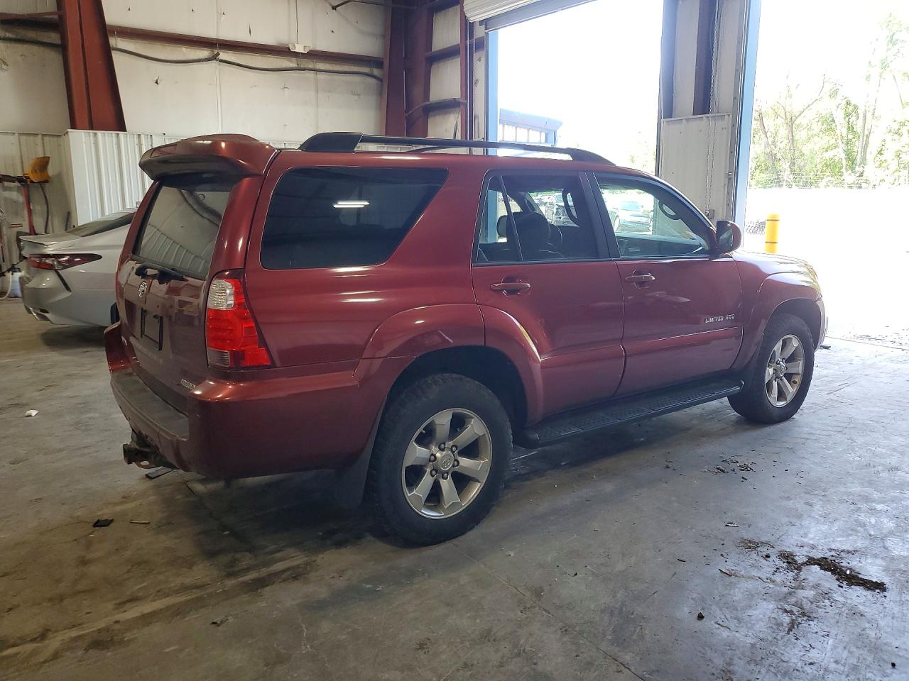 2007 Toyota 4runner Limited Red vin: JTEBT17R078040130