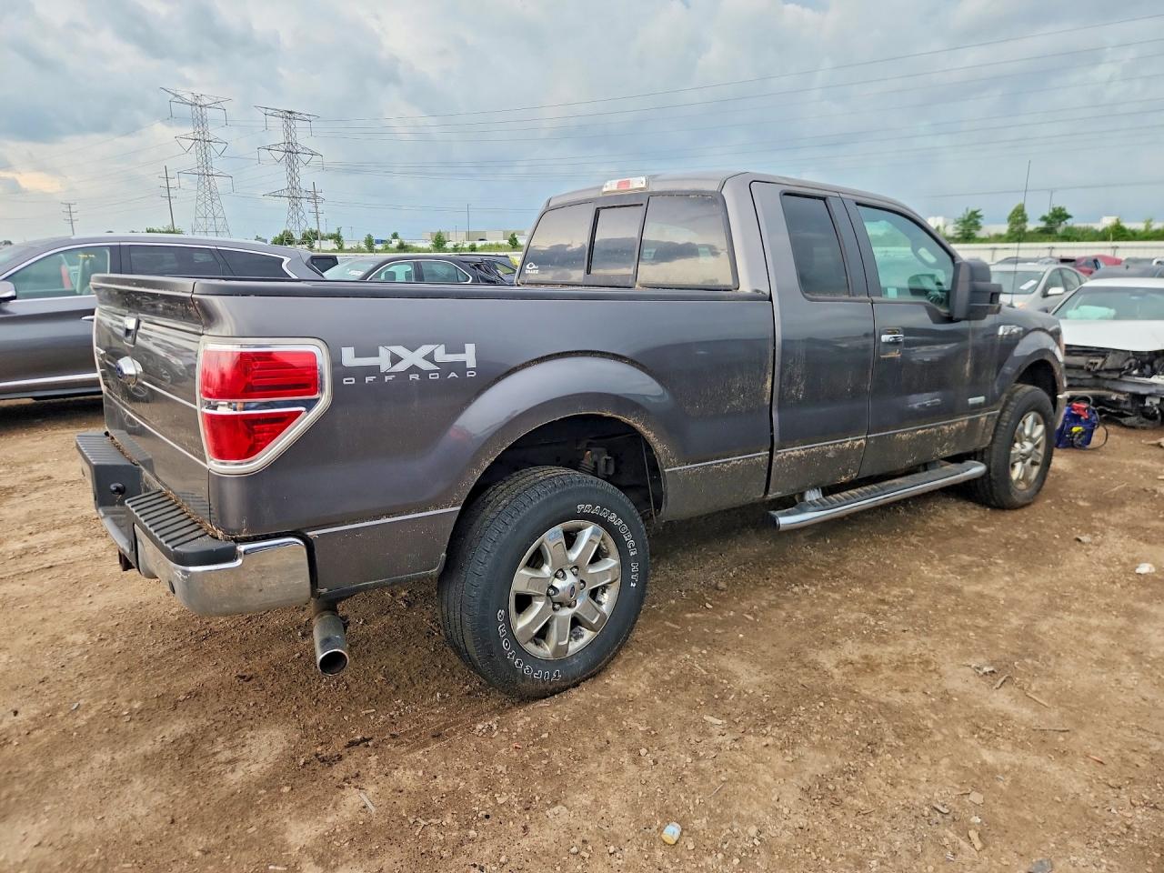 2013 Ford F150 Super Cab Gray vin: 1FTFX1ET3DFC93054