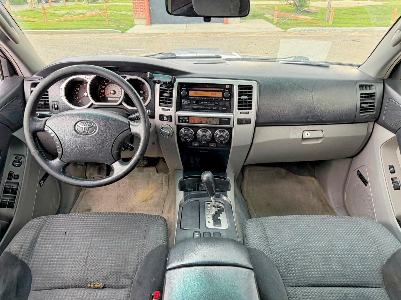 2004 Toyota 4runner Sr5 Silver vin: JTEBU14R840043885