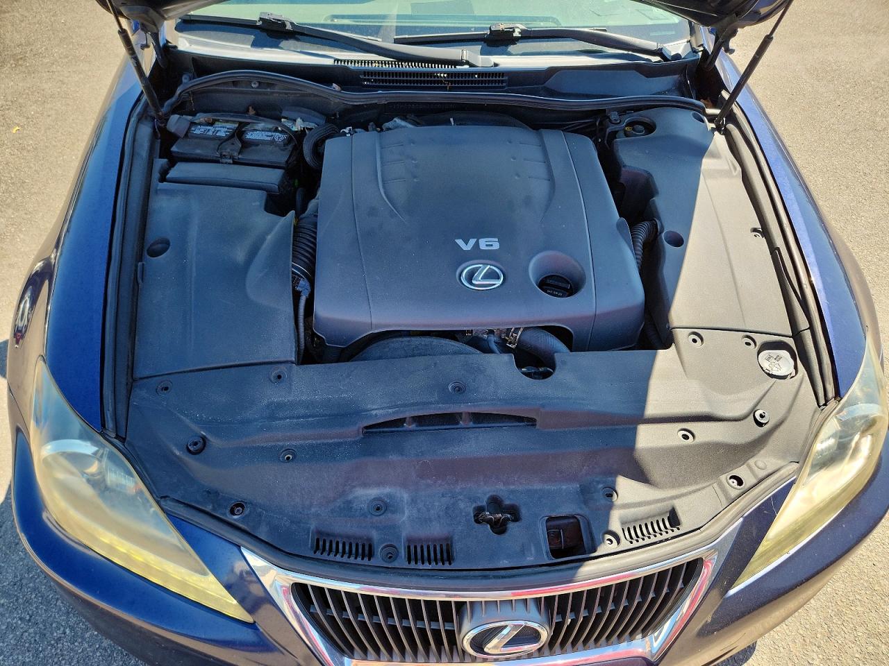 2011 Lexus Is 250 Blue vin: JTHCF5C24B5051530