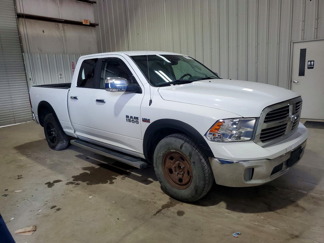 2015 Ram 1500 Slt White vin: 1C6RR6GT2FS750844