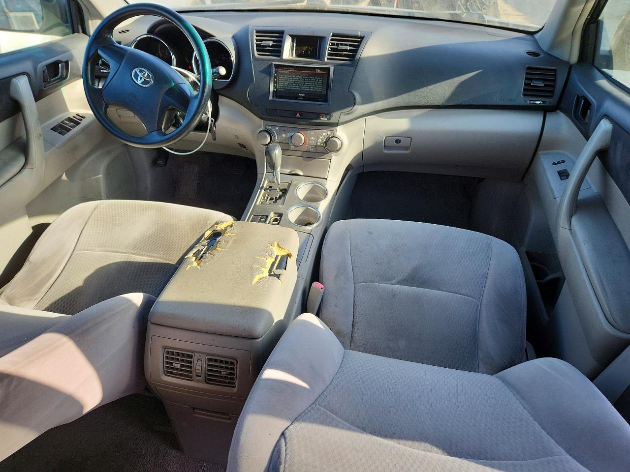 2008 Toyota Highlander Base Gray vin: JTEDS41A282005738