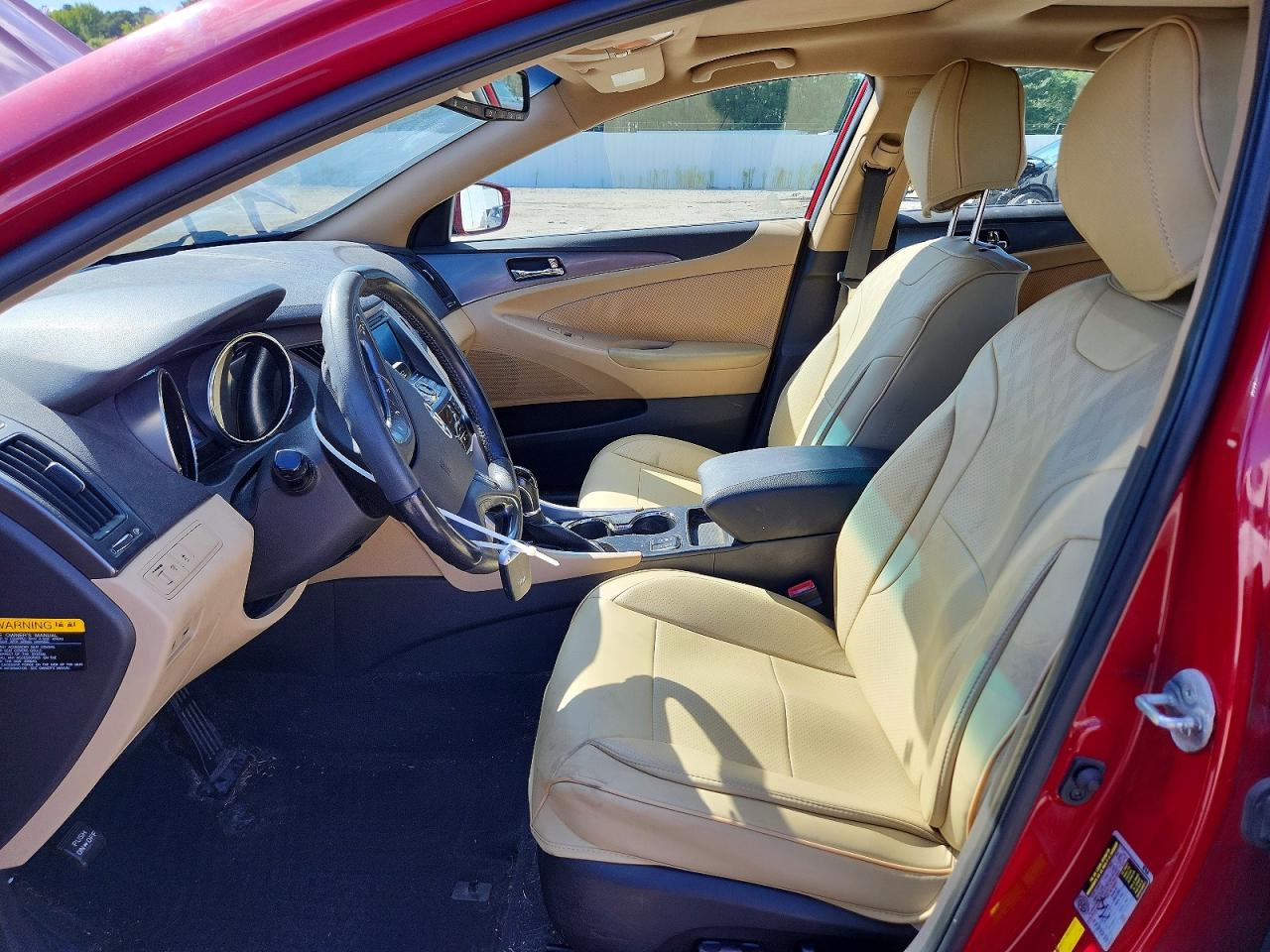 2012 Hyundai Sonata Hybrid Red vin: KMHEC4A4XCA019641