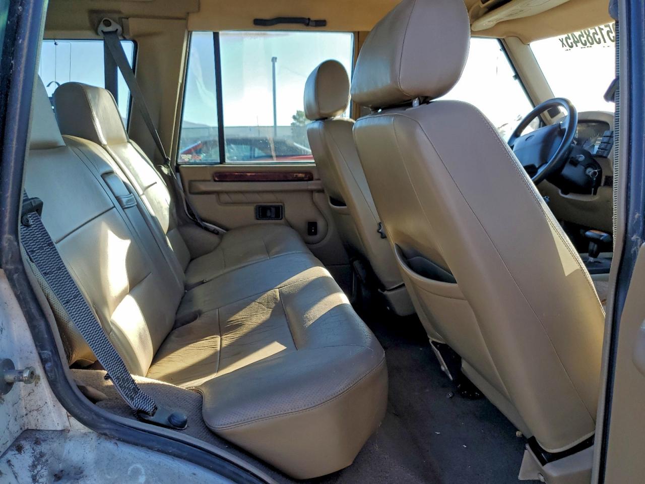 1998 Land Rover Discovery White vin: SALJY1249WA768574