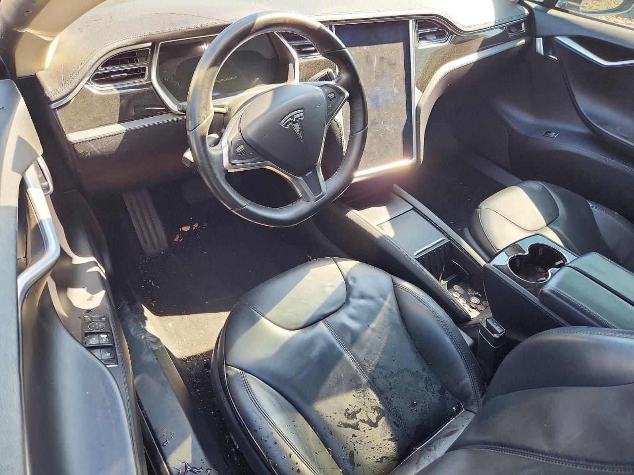 2013 Tesla Model S Black vin: 5YJSA1BG5DFP03896