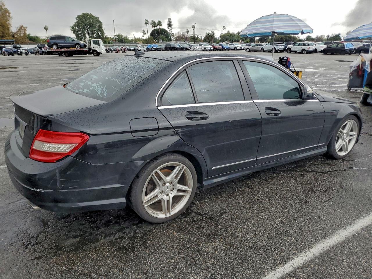 2009 Mercedes-benz C 350 Black vin: WDDGF56X09R056663