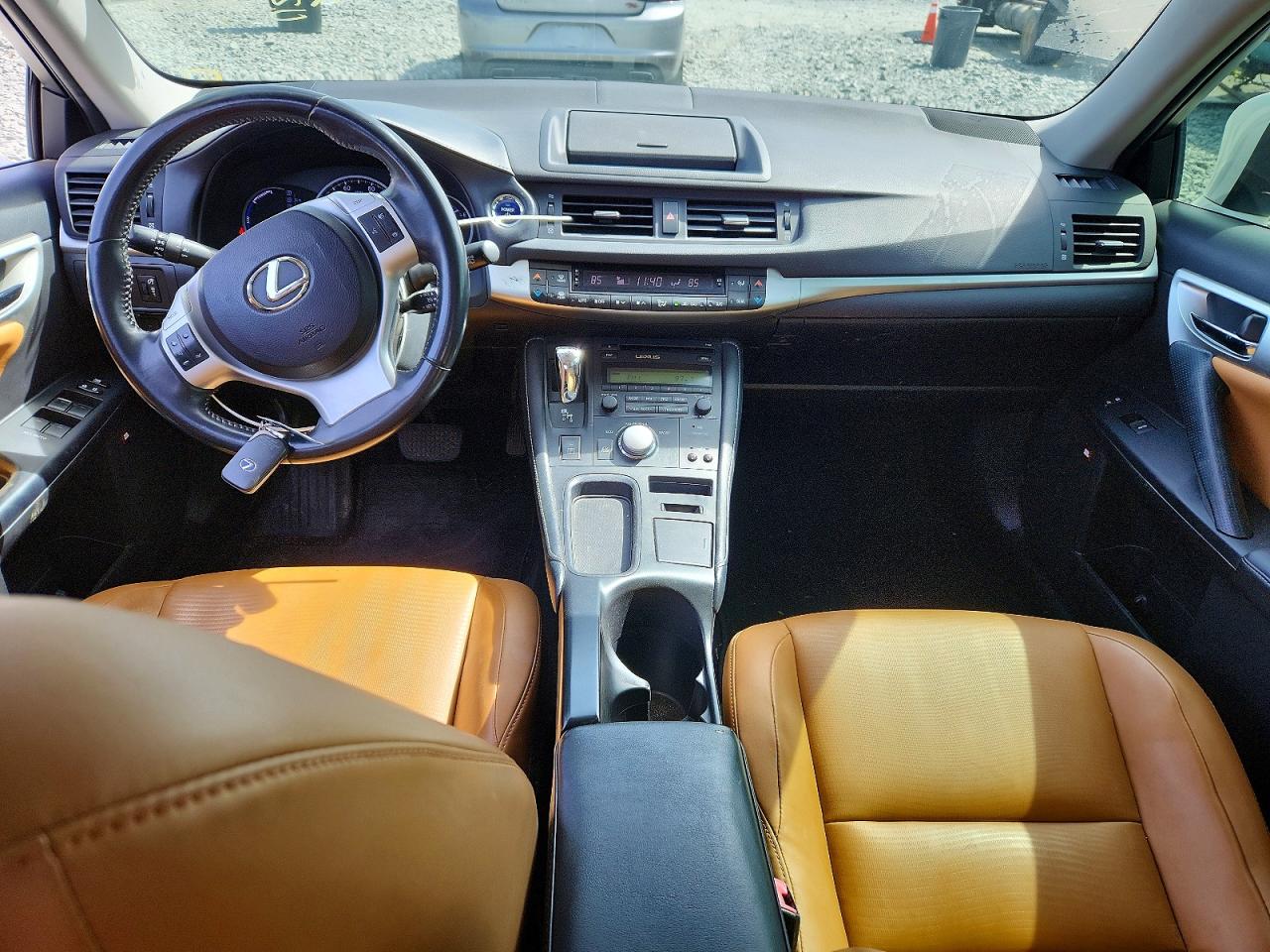 2012 Lexus Ct 200h Premium White vin: JTHKD5BH3C2120962