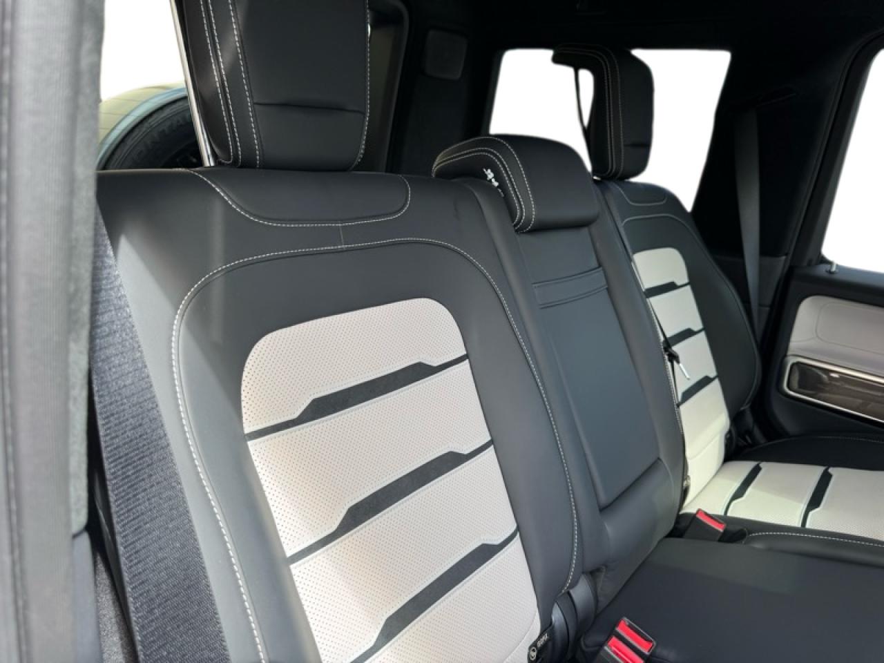 2024 Mercedes-benz G 63 Amg Черный vin: W1NYC7HJXRX494915