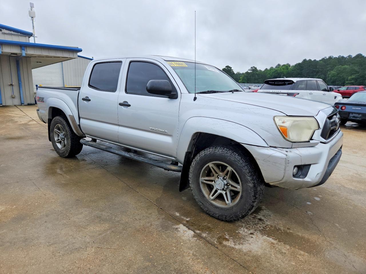 2013 Toyota Tacoma Double Cab Prerunner Silver vin: 5TFJU4GN6DX031610