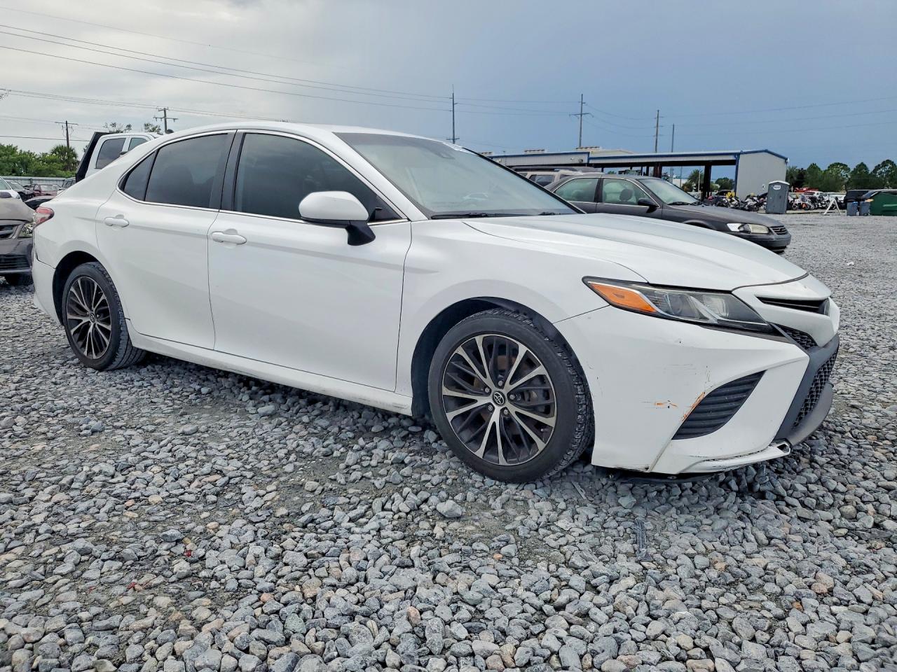 2019 Toyota Camry Se White vin: 4T1B11HK4KU785986