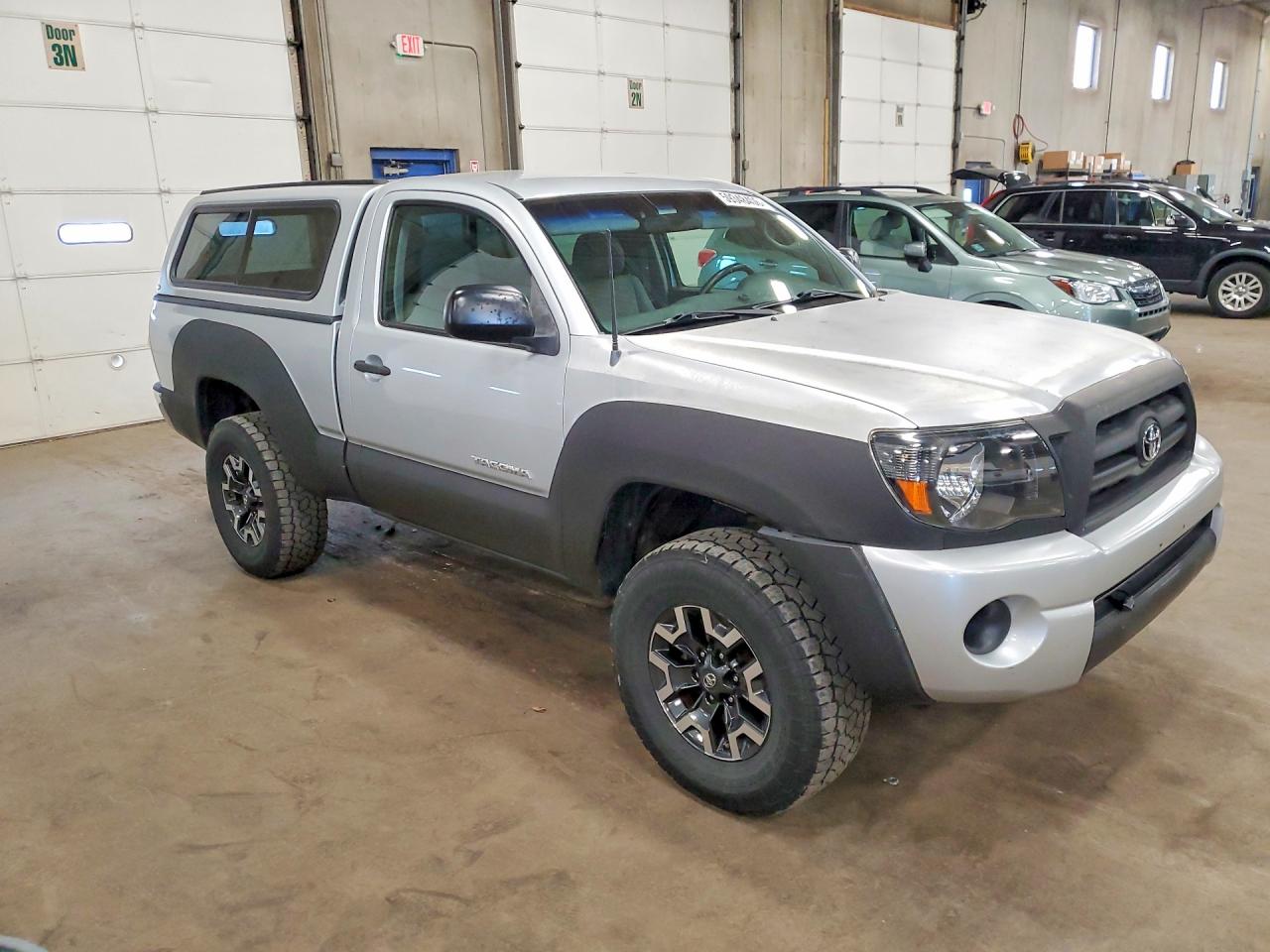 2006 Toyota Tacoma Base Серебряный vin: 5TEPX42N36Z283352