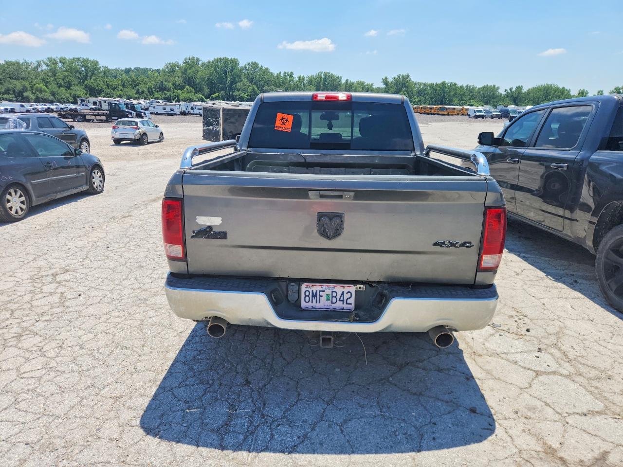 2013 Ram 1500 Slt Серый vin: 1C6RR7LT9DS592172