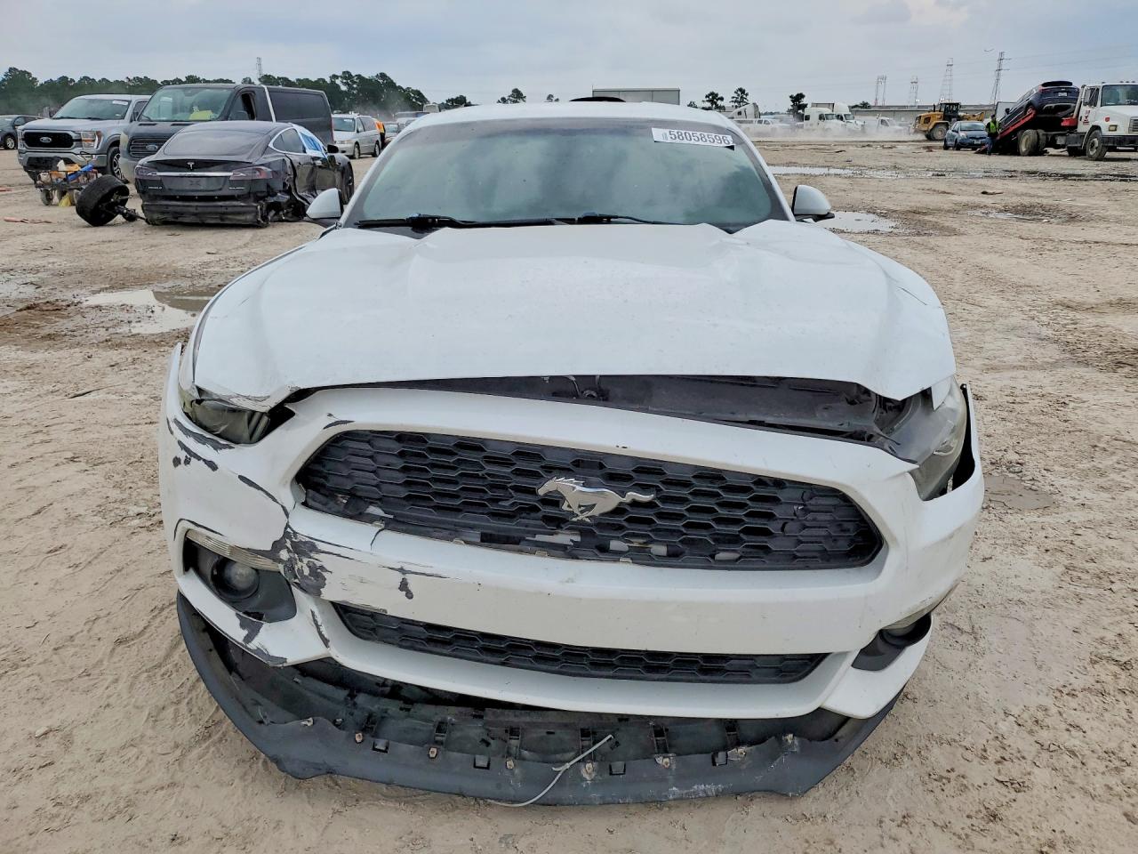 2015 Ford Mustang White vin: 1FA6P8TH8F5329861