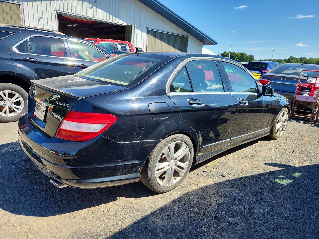 2011 Mercedes-benz C 300 4matic Black vin: WDDGF8BB9BR186734