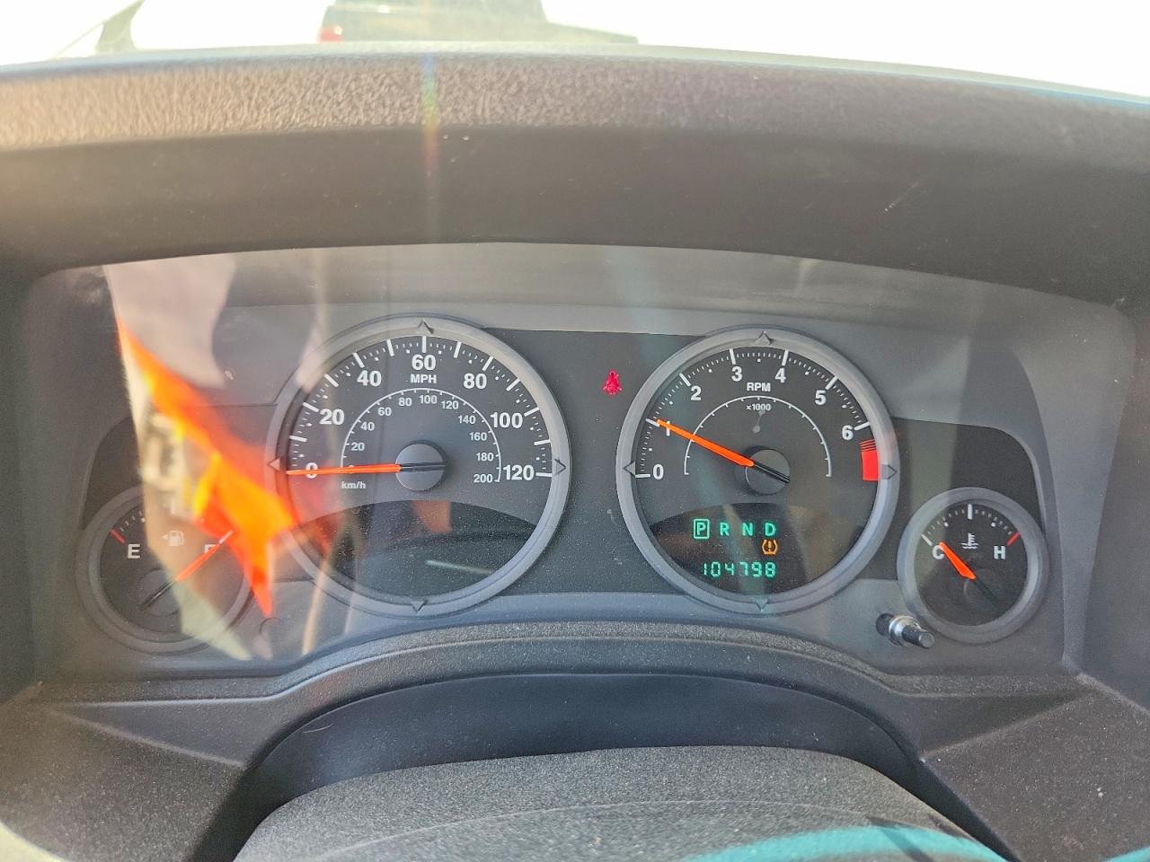 2008 Jeep Patriot Sport White vin: 1J8FT28058D554147