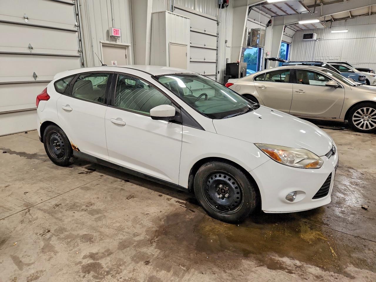 2012 Ford Focus Se Белый vin: 1FAHP3K24CL258660