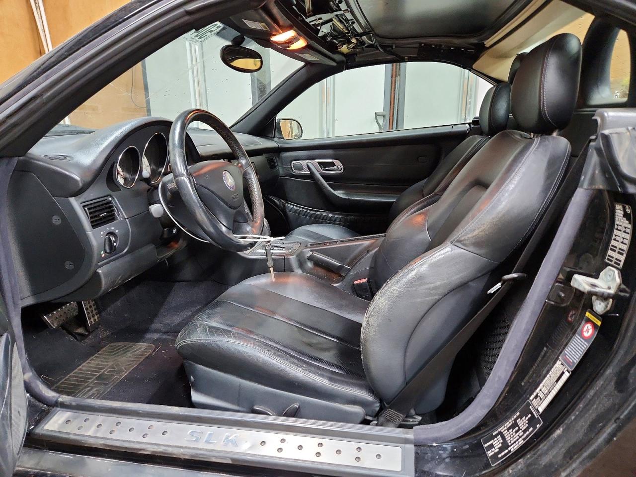 2001 Mercedes-benz Slk 230 Kompressor Black vin: WDBKK49FX1F184636