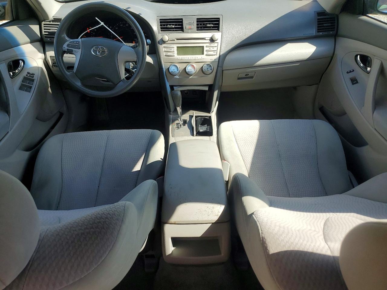 2010 Toyota Camry Le Black vin: 4T1BF3EK1AU039785