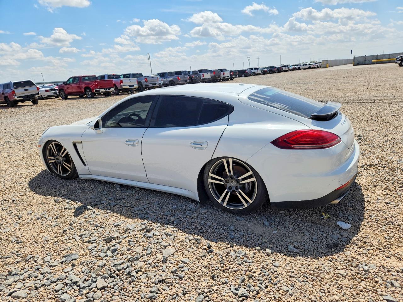 2014 Porsche Panamera 2 White vin: WP0AA2A73EL008026