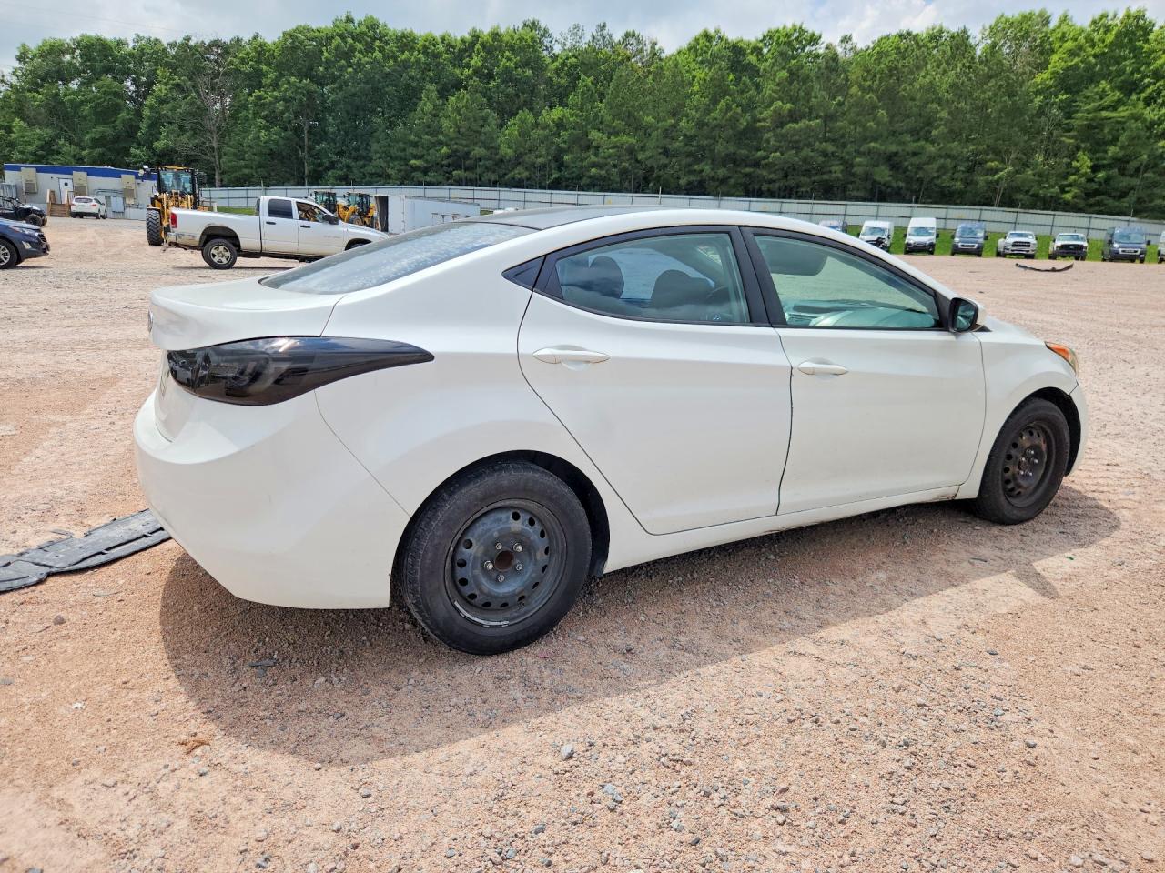 2013 Hyundai Elantra Gls White vin: 5NPDH4AE3DH445465