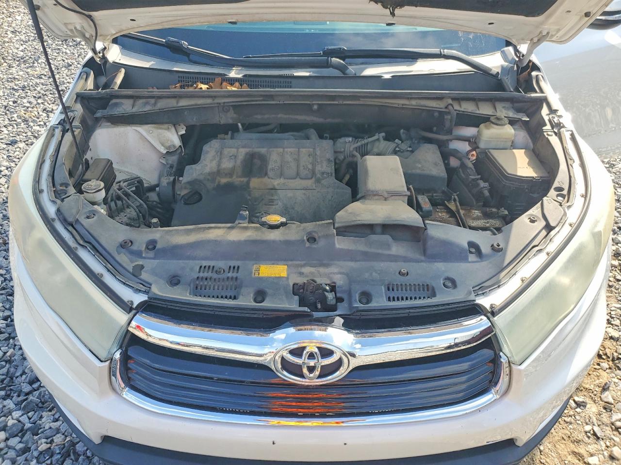 2015 Toyota Highlander Limited White vin: 5TDYKRFH9FS066955