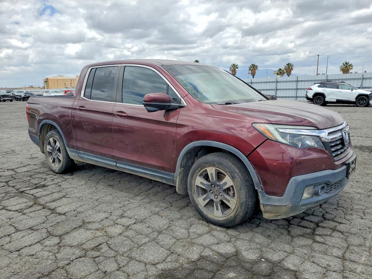 2019 Honda Ridgeline Rtl Темно-бордовый vin: 5FPYK2F62KB005202