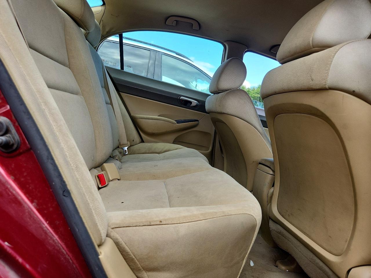 2008 Honda Civic Lx Red vin: 1HGFA16558L055670