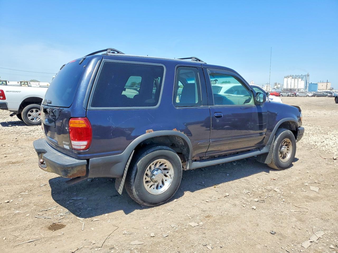 2000 Ford Explorer Sport Синий vin: 1FMYU60X7YUA56878