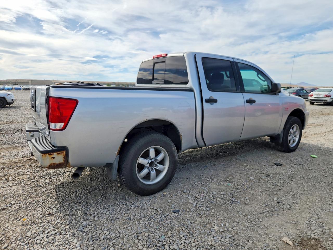 2004 Nissan Titan Xe Silver vin: 1N6AA07B44N531507