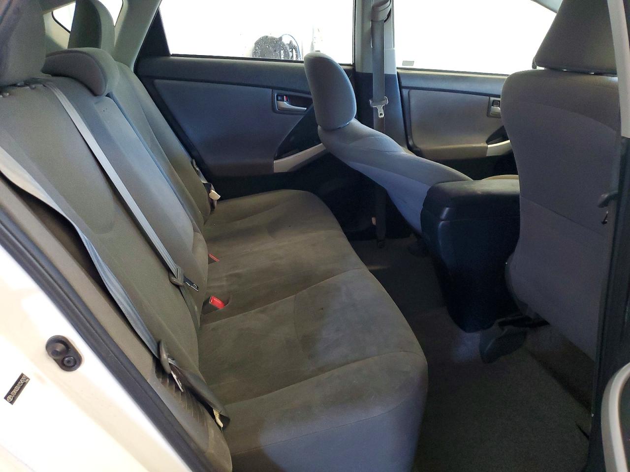 2012 Toyota Prius Two White vin: JTDKN3DU1C5452975