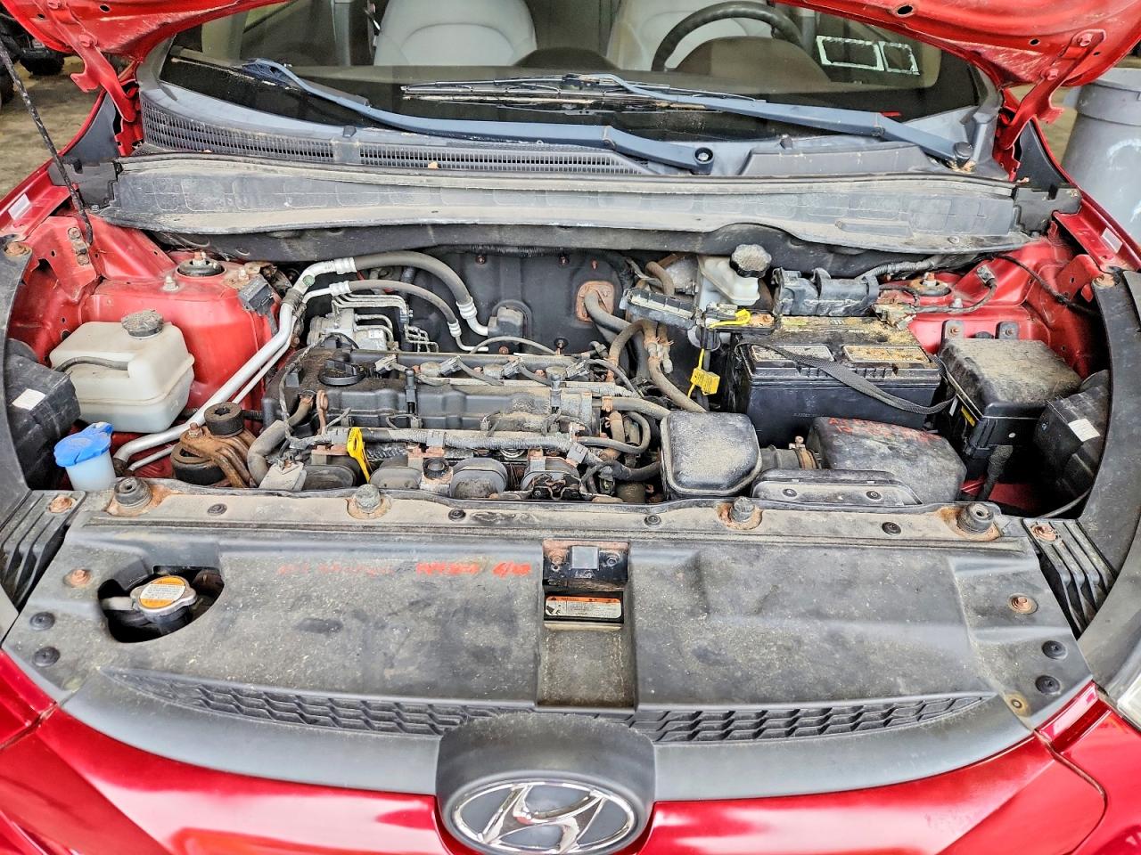 2010 Hyundai Tucson Gls Red vin: KM8JT3AC5AU080276