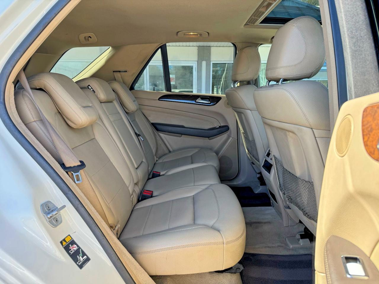 2012 Mercedes-benz Ml 350 4matic White vin: 4JGDA5HB4CA053991
