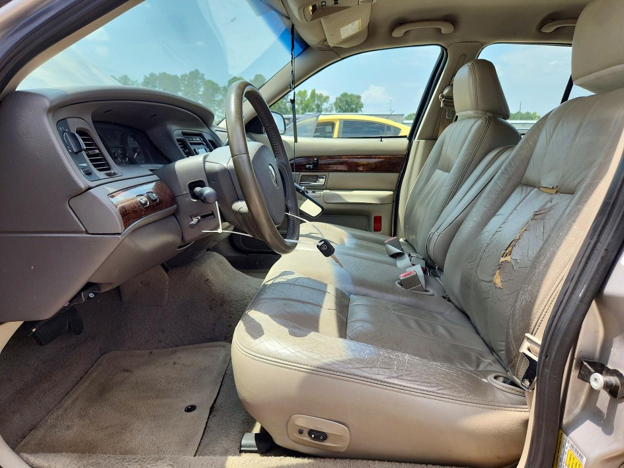2007 Mercury Grand Marquis Ls Silver vin: 2MEFM75V17X618983