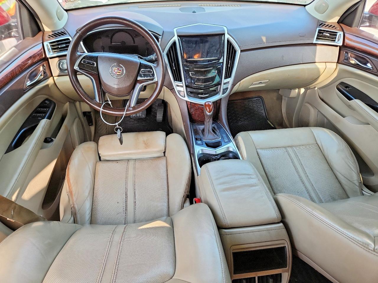 2015 Cadillac Srx Luxury Collection Red vin: 3GYFNEE38FS619954