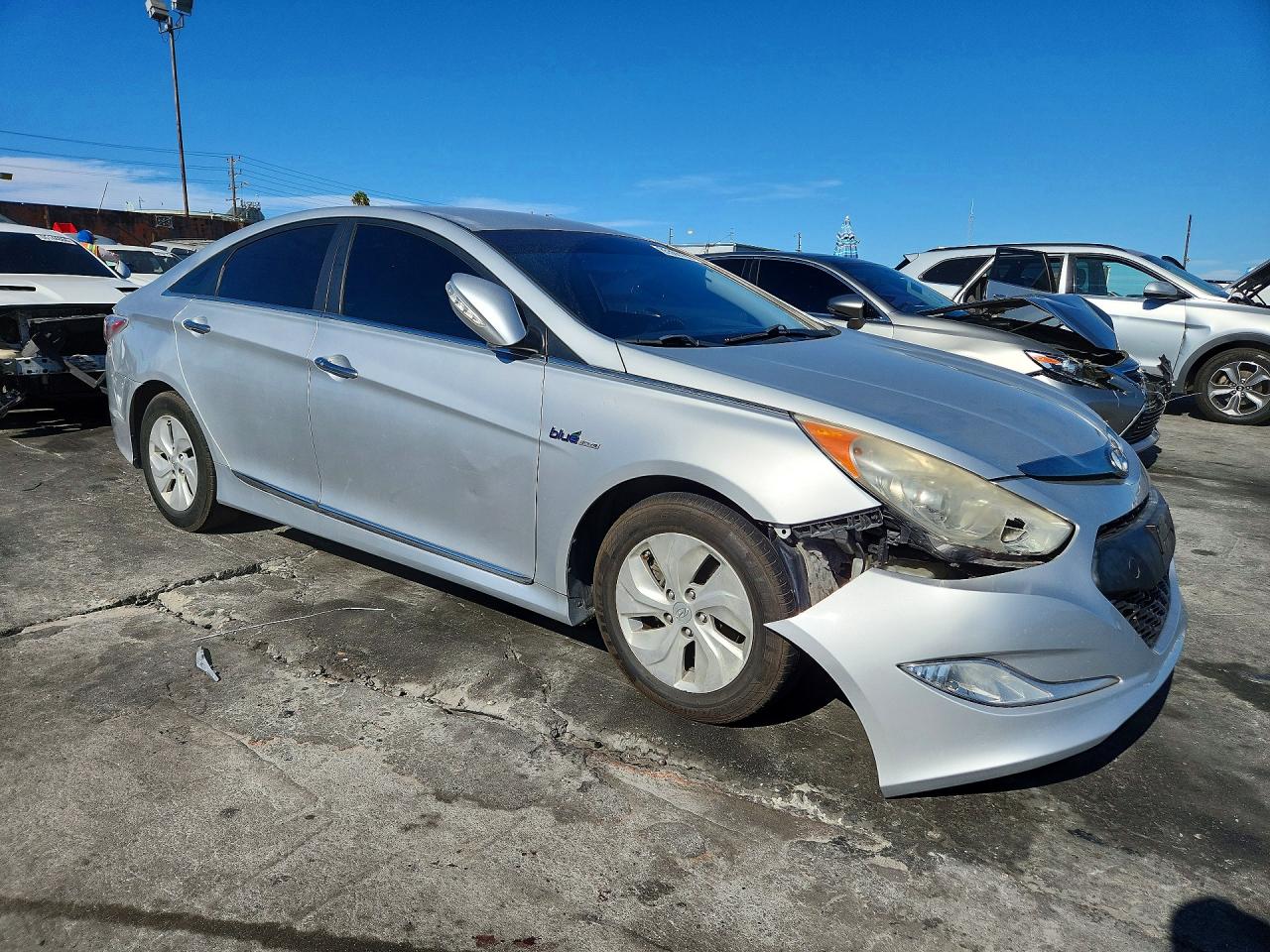 2013 Hyundai Sonata Hybrid Silver vin: KMHEC4A49DA065821