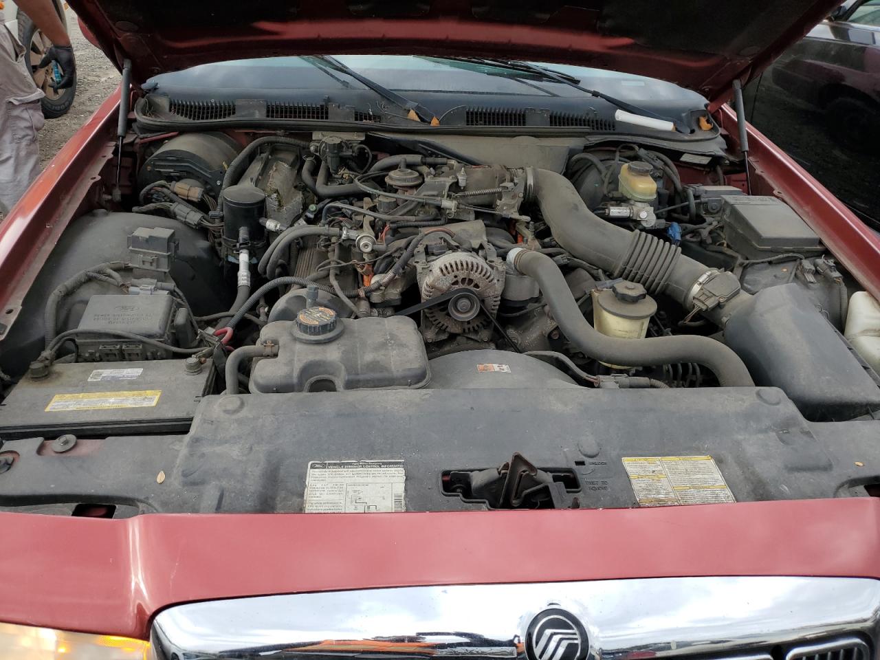2000 Mercury Grand Marquis Ls Красный vin: 2MEFM75W3YX713135