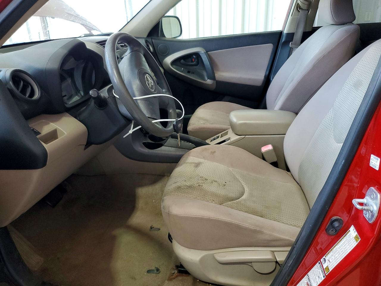 2008 Toyota Rav4 Base Red vin: JTMBD33V486063388