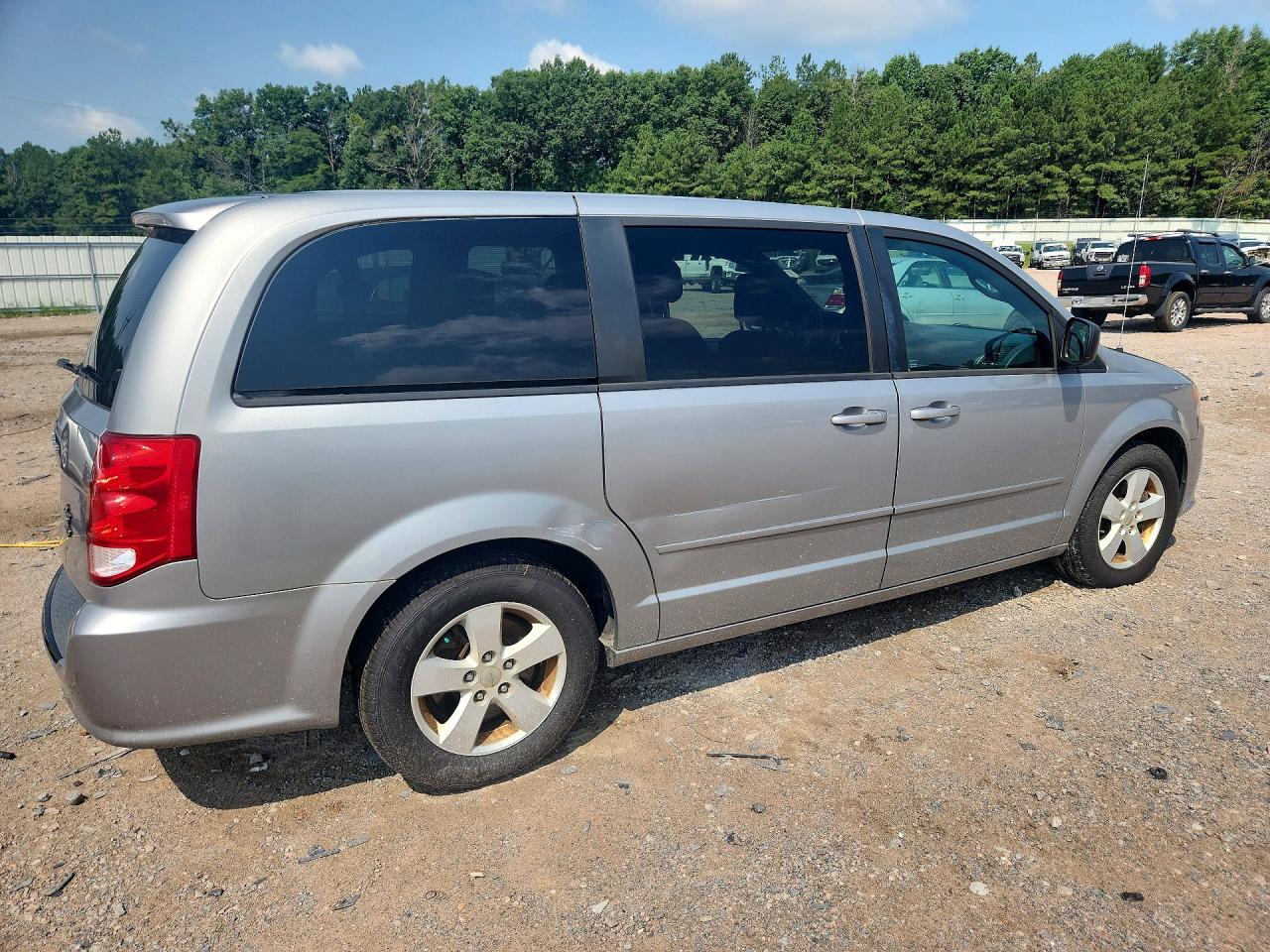 2015 Dodge Grand Caravan Se Silver vin: 2C4RDGBG5FR581718