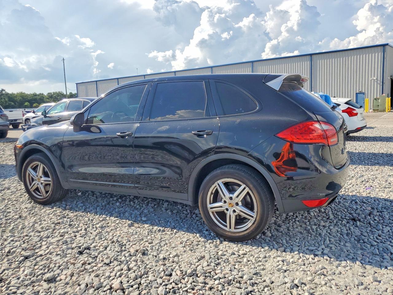 2014 Porsche Cayenne Black vin: WP1AA2A25ELA97424