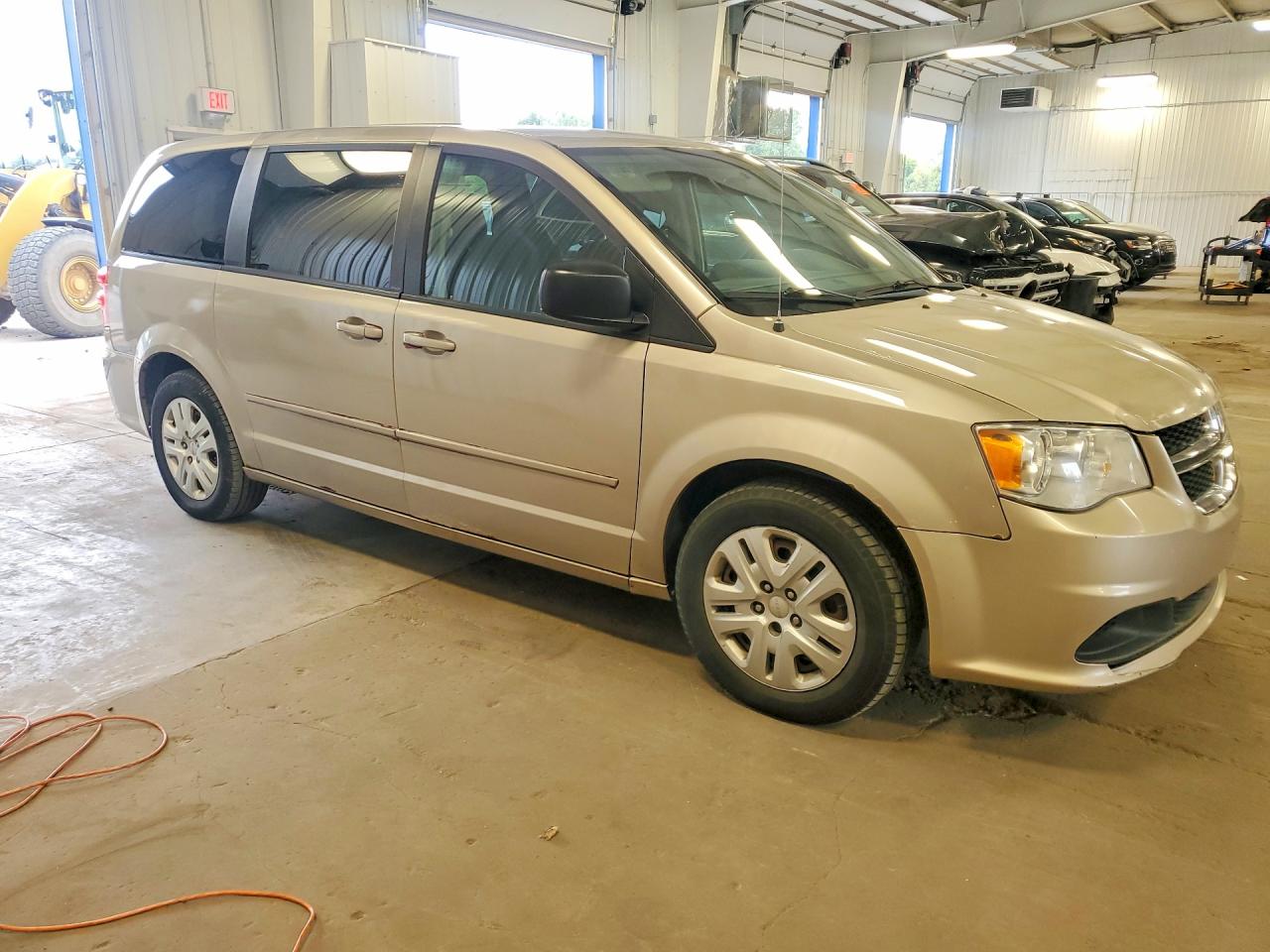 2015 Dodge Grand Caravan Se Beige vin: 2C4RDGBG9FR667002