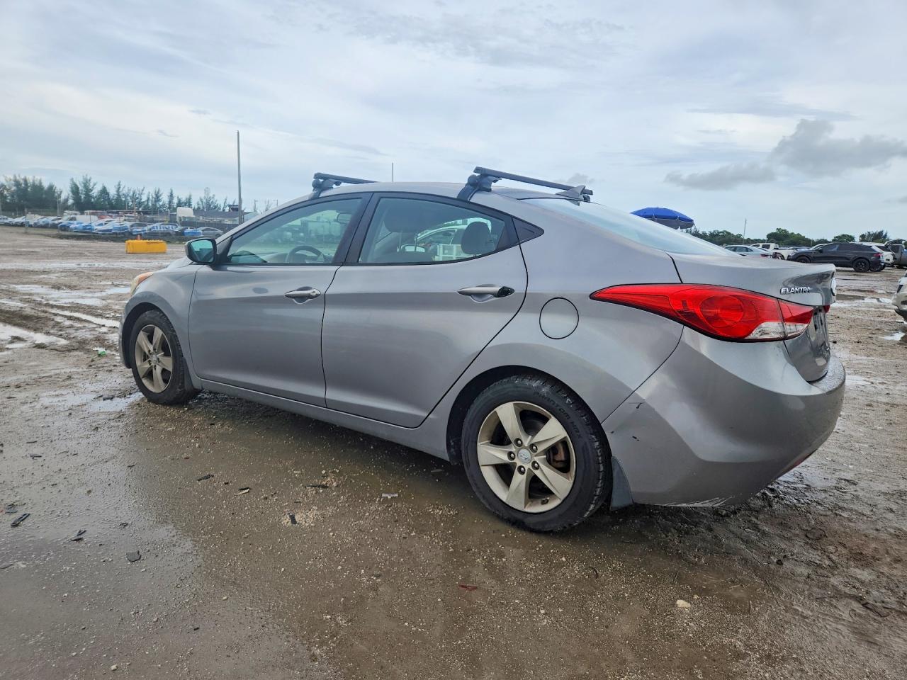 2013 Hyundai Elantra Gls Silver vin: KMHDH4AE6DU660825