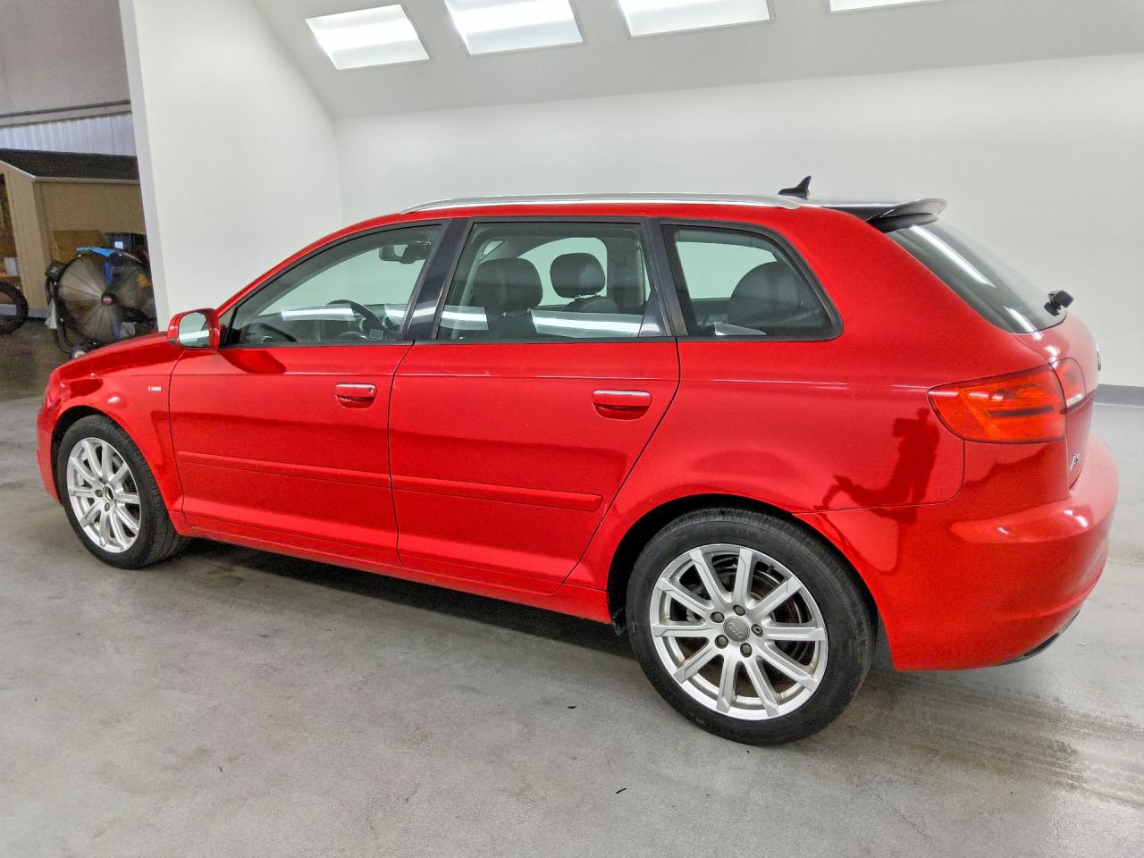 2013 Audi A3 Premium Plus Red vin: WAUKJAFMXDA028018
