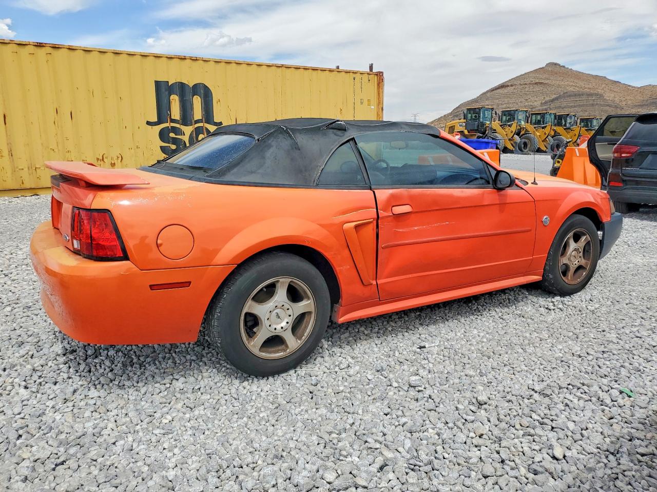 2004 Ford Mustang Оранжевый vin: 1FAFP44604F197482