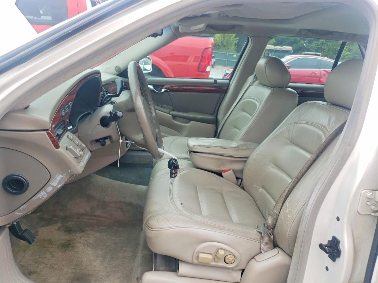 2003 Cadillac Deville White vin: 1G6KD54Y13U123137