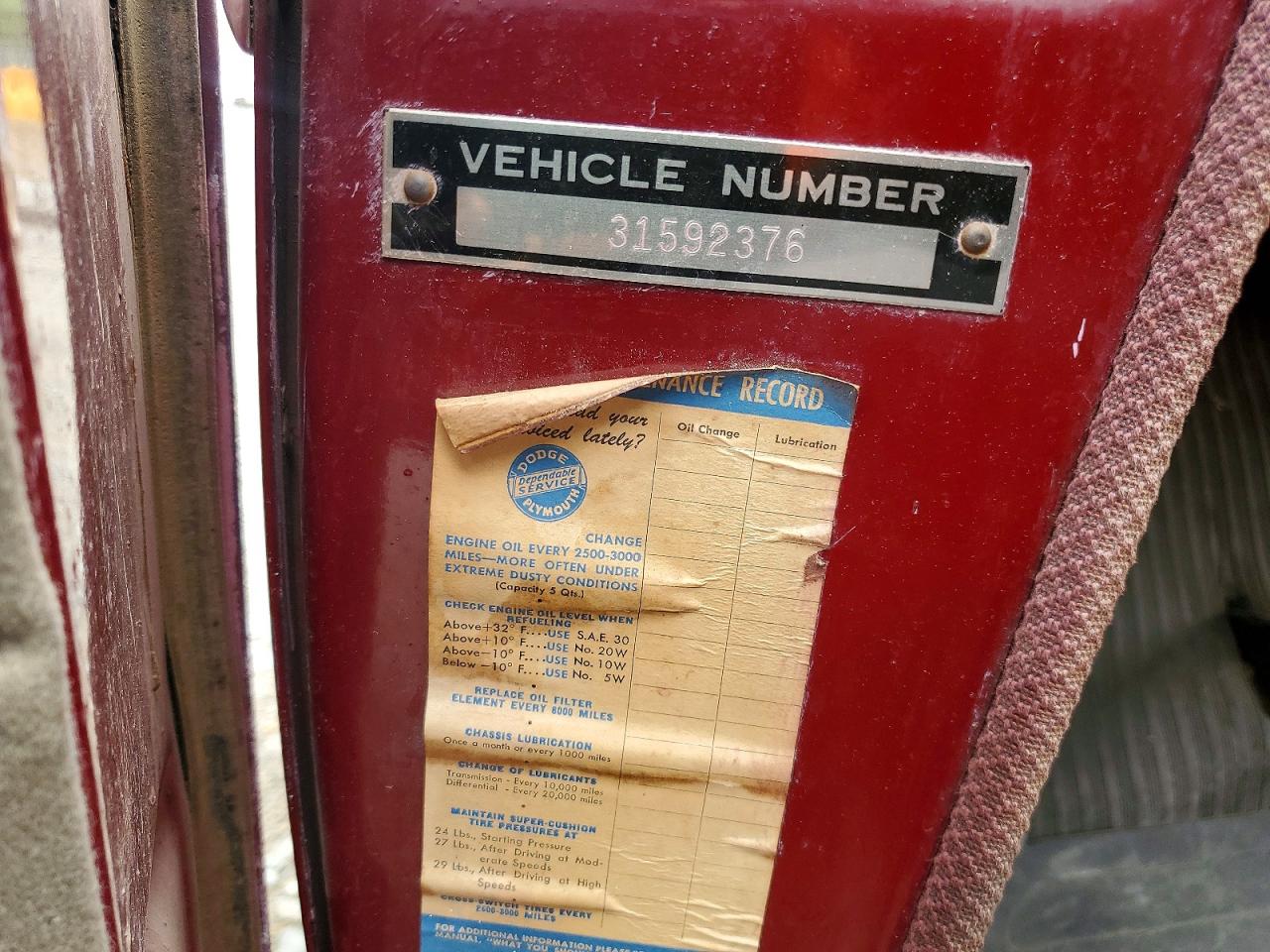 1950 Dodge Uk Maroon vin: 31592376