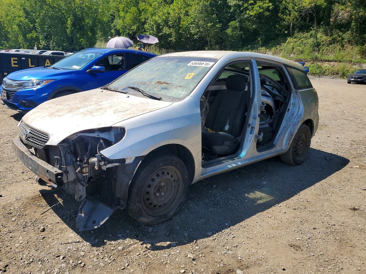 2005 Toyota Matrix Base Silver vin: 2T1LR32E35C470243