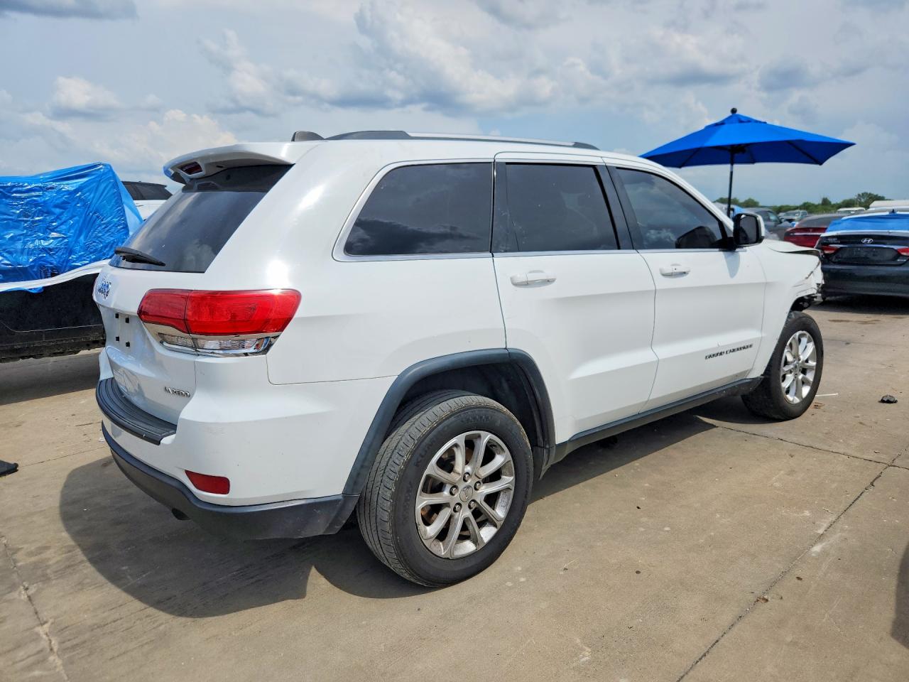 2015 Jeep Grand Cherokee Laredo White vin: 1C4RJEAG2FC727905