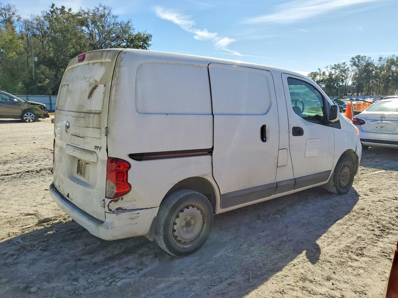 2014 Nissan Nv200 2.5s White vin: 3N6CM0KN7EK695343