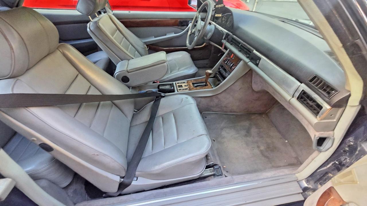 1984 Mercedes-benz 500sec Blue vin: WDB1260441A061772